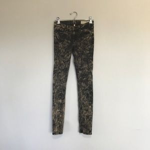 Rag & Bone Skinny Acid Black Wash Size 25